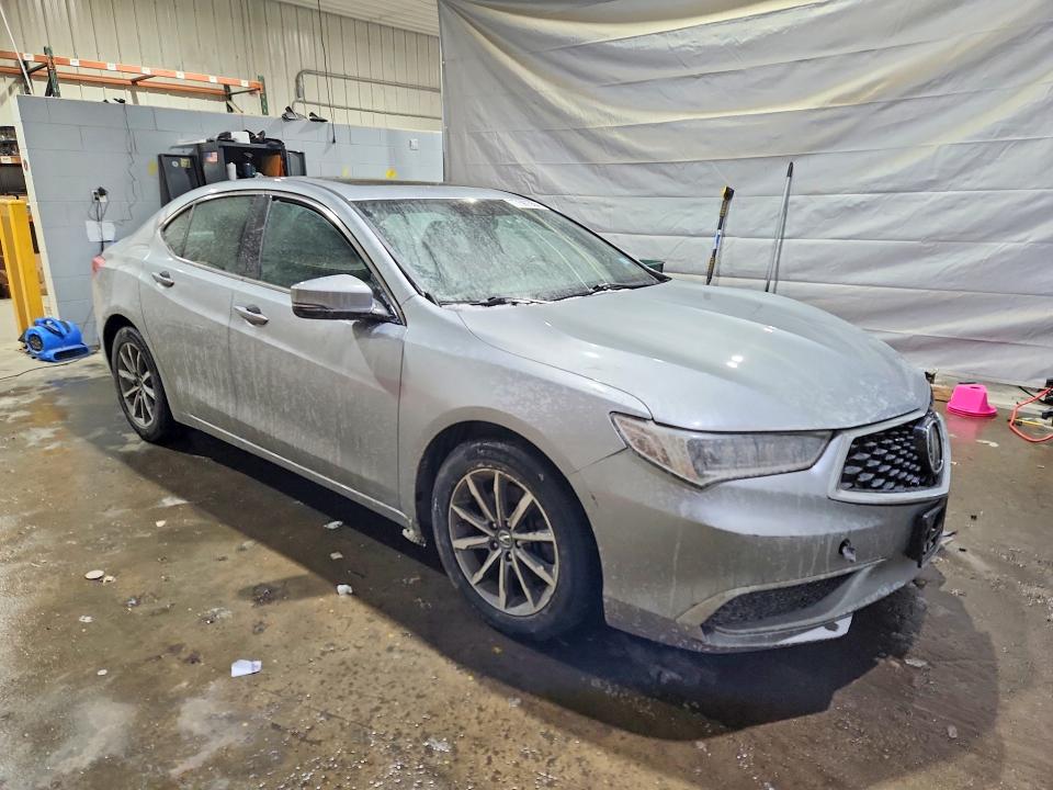 77597355 :رقم المزاد ، 19UUB1F35JA002293 vin ، 2018 Acura Tlx مزاد بيع