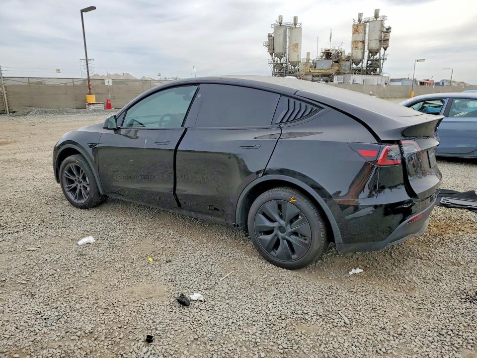 76775485 :رقم المزاد ، 7SAYGDED7RF160783 vin ، 2024 Tesla Model Y مزاد بيع