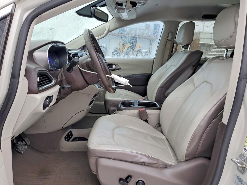 Продажа на аукционе авто 2017 Chrysler Pacifica, vin: 2C4RC1EG5HR555828, номер лота: 75688475