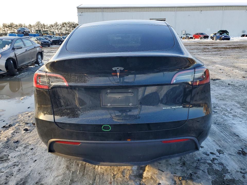 75536365 :رقم المزاد ، 5YJYGDEE0MF209210 vin ، 2021 Tesla Model Y مزاد بيع