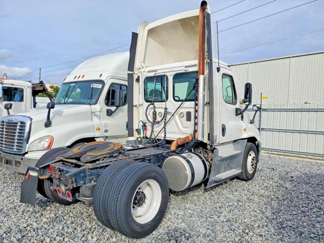 72888335 :رقم المزاد ، 1FUBGEDV5GLHC5665 vin ، 2016 Freightliner Cascadia 1 مزاد بيع