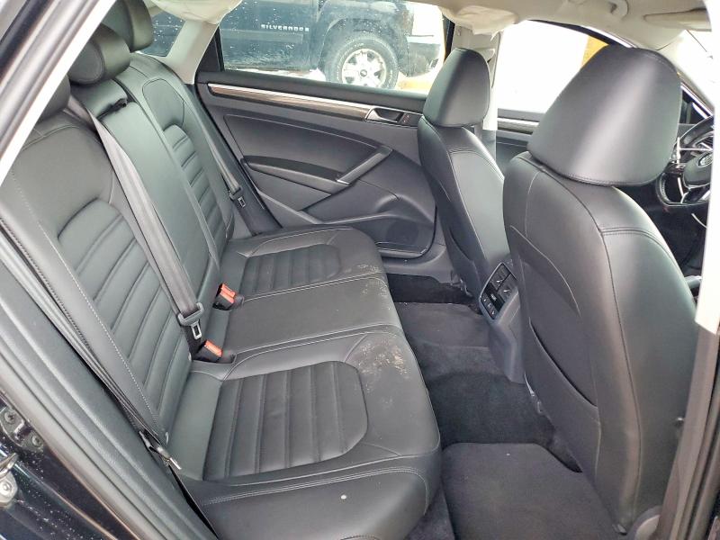 Продаж на аукціоні авто 2017 Volkswagen Passat, vin: 1VWCT7A37HC071712, номер лоту: 78951935