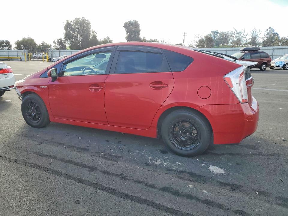 77135425 :رقم المزاد ، JTDKN3DU1F0469762 vin ، 2015 Toyota Prius مزاد بيع