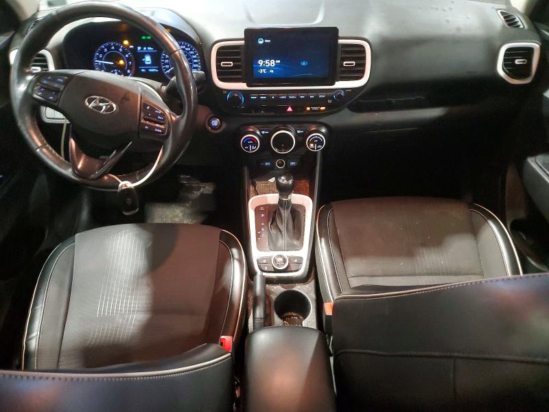 76138685 :رقم المزاد ، KMHRC8A35NU144631 vin ، 2022 Hyundai Venue مزاد بيع
