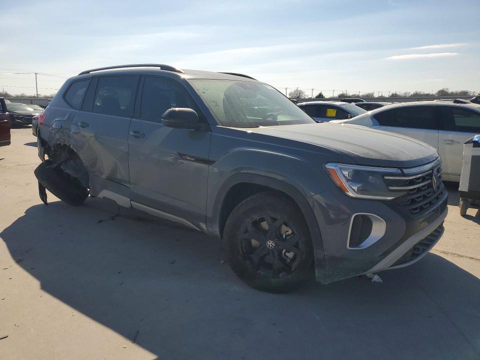 Продажа на аукционе авто 2024 Volkswagen Atlas, vin: 1V2CR2CA0RC599527, номер лота: 77211045
