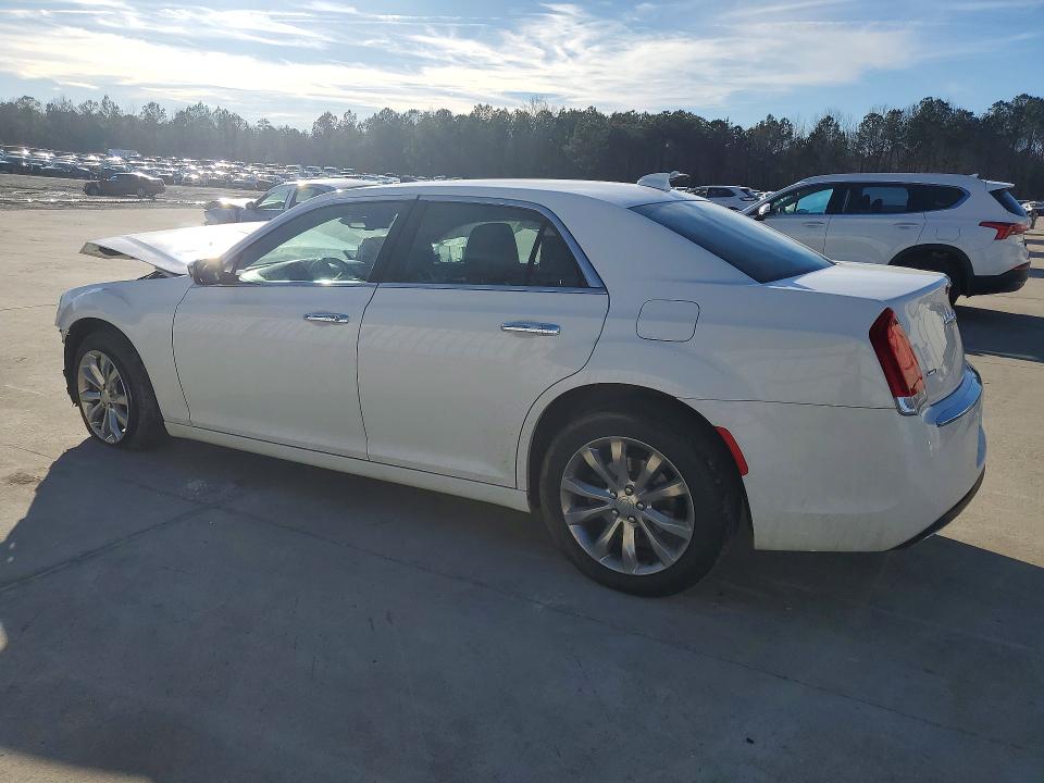 Продажа на аукционе авто 2019 Chrysler 300, vin: 2C3CCAKG1KH528797, номер лота: 77147325