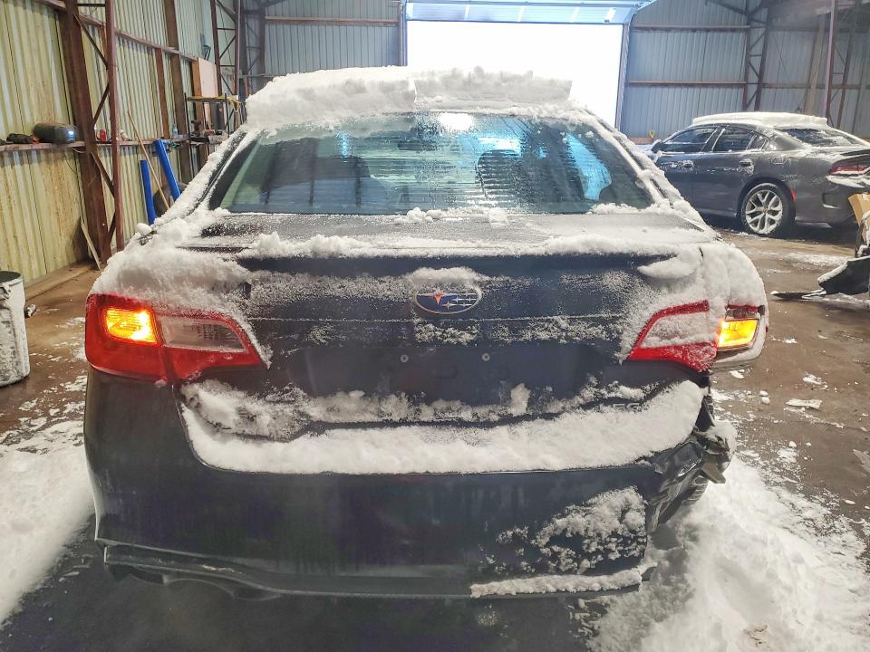Продаж на аукціоні авто 2018 Subaru Legacy, vin: 4S3BNDA69J3034877, номер лоту: 76036405
