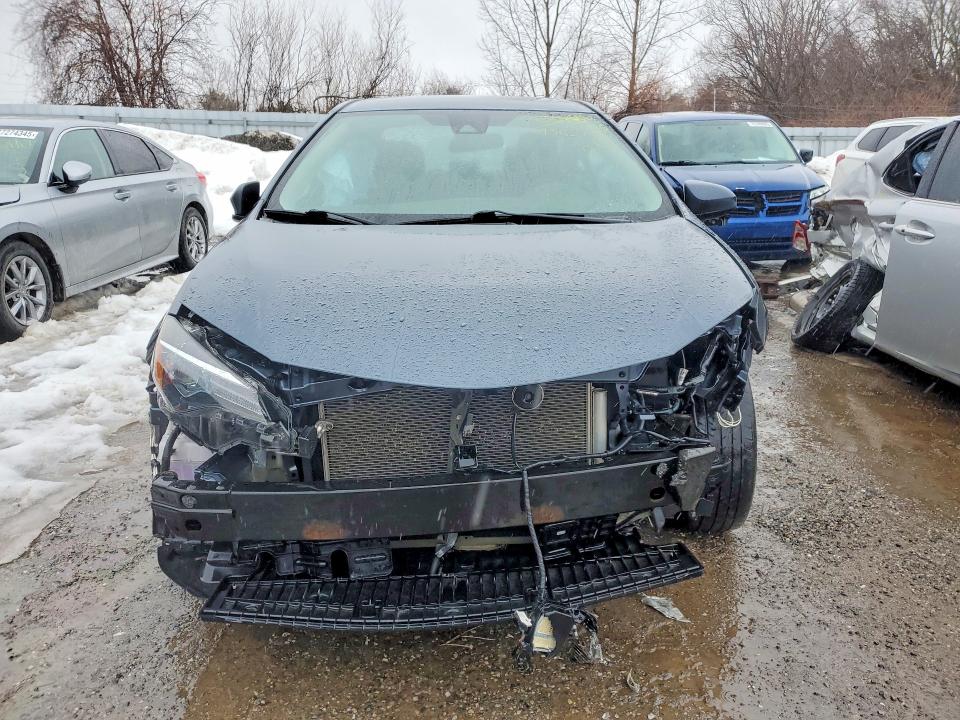 2018 Toyota Corolla მანქანა იყიდება აუქციონზე, vin: 2T1BURHEXJC120896, აუქციონის ნომერი: 75625885