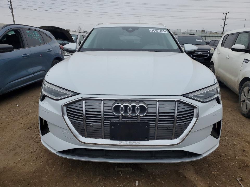 Aukcja sprzedaży 2022 Audi E-tron, vin: WA1LAAGE6NB014153, numer aukcji: 78162025