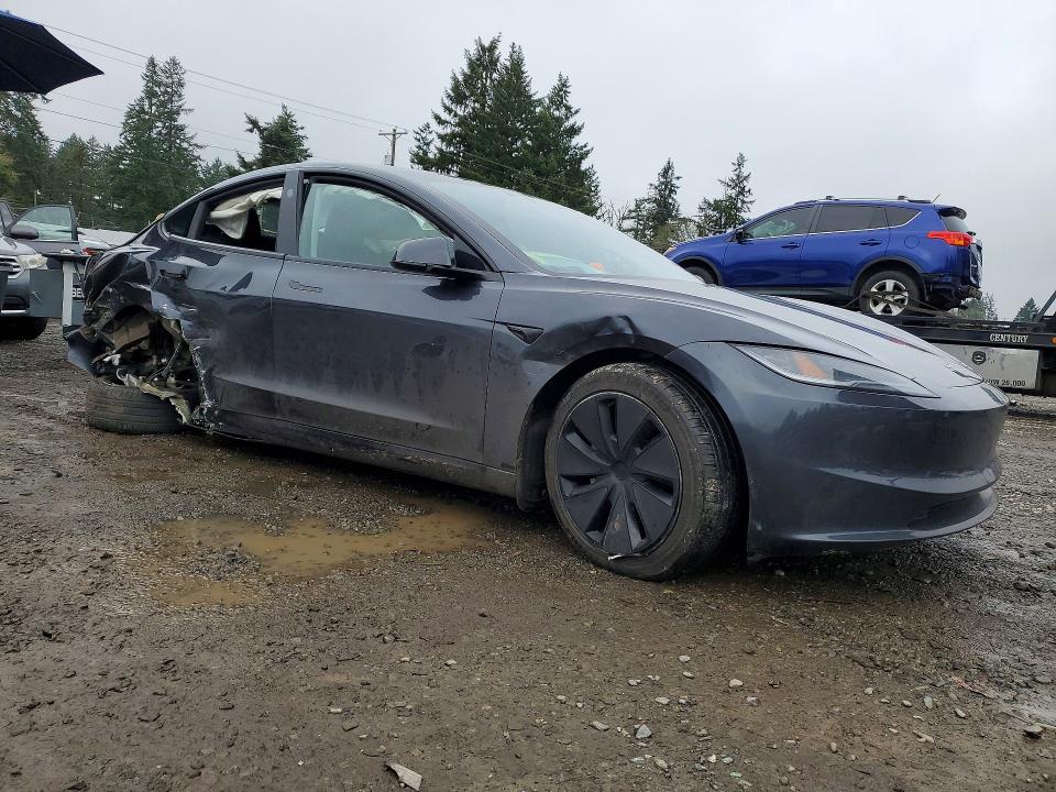 76006055 :رقم المزاد ، 5YJ3E1EA9RF866638 vin ، 2024 Tesla Model 3 مزاد بيع