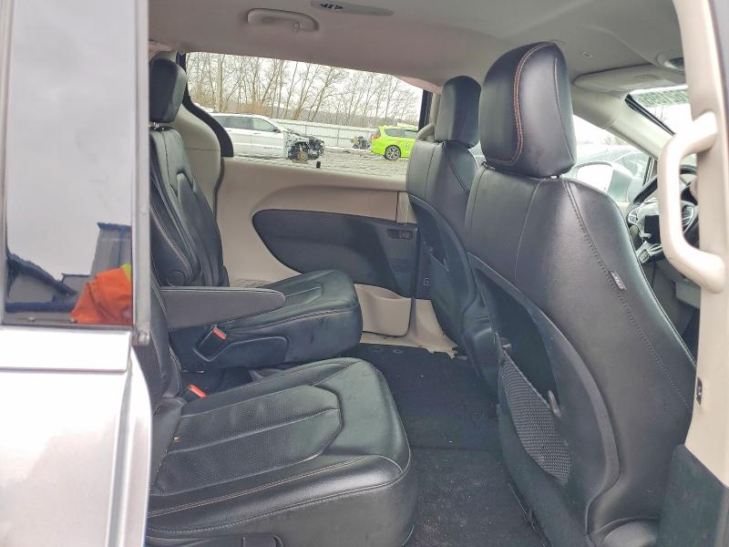 Продажа на аукционе авто 2019 Chrysler Pacifica, vin: 2C4RC1BG1KR609816, номер лота: 77621595