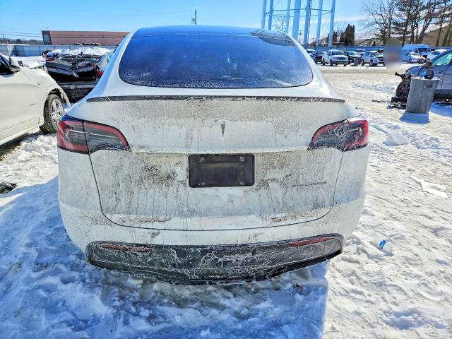 Продажа на аукционе авто 2022 Tesla Model Y, vin: 7SAYGAEE7NF522127, номер лота: 74991545