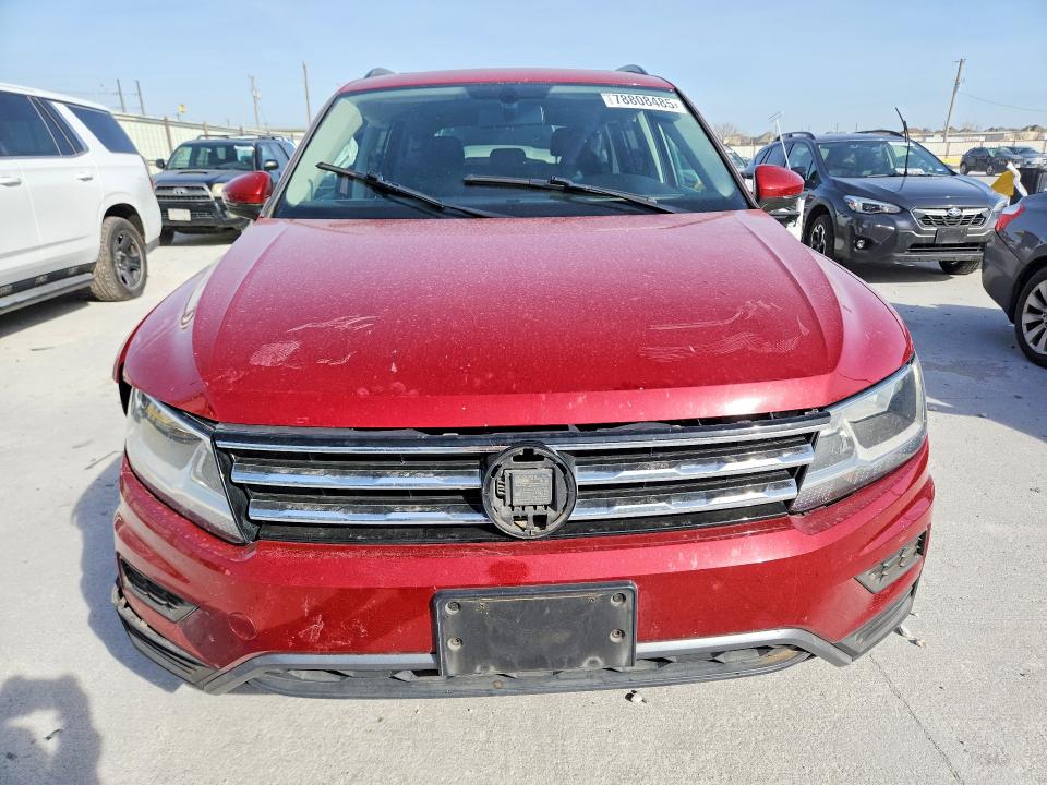 Продажа на аукционе авто 2018 Volkswagen Tiguan, vin: 3VV3B7AX0JM204387, номер лота: 78808485