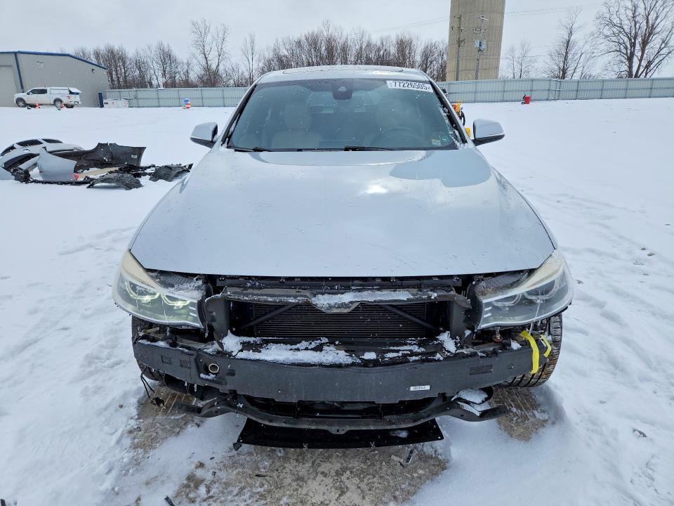 77226505 :رقم المزاد ، WBA8Z5C59GG501383 vin ، 2016 Bmw 328 مزاد بيع