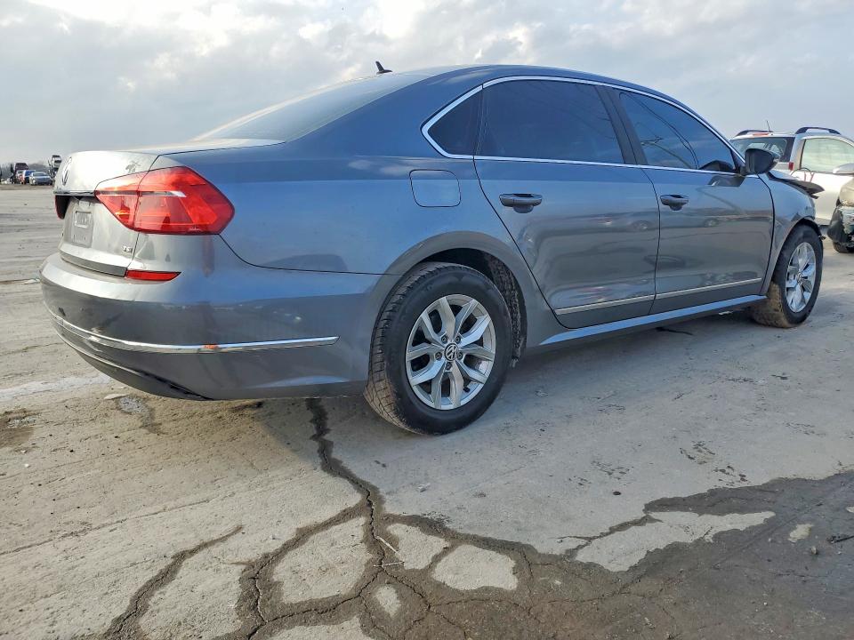 78330115 :رقم المزاد ، 1VWAT7A34GC036275 vin ، 2016 Volkswagen Passat مزاد بيع