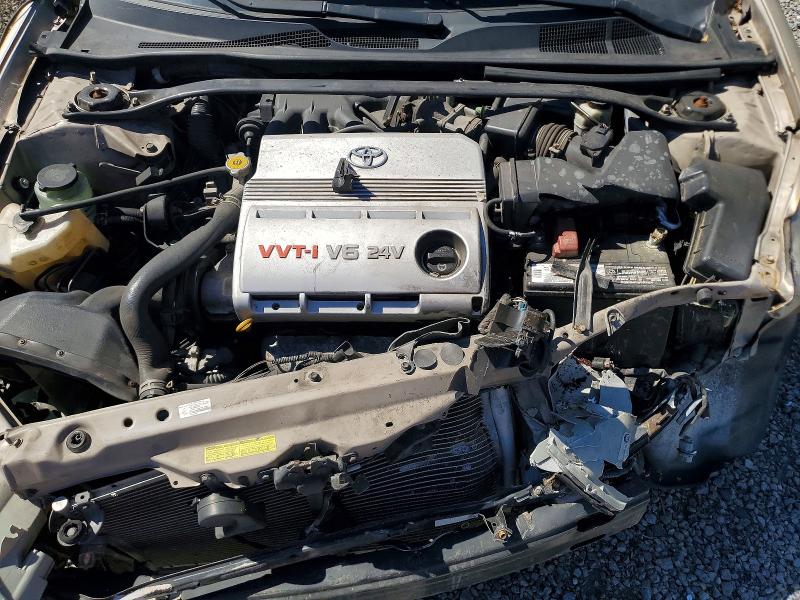 78827675 :رقم المزاد ، 4T1BF32K54U583926 vin ، 2004 Toyt Camry Automatic مزاد بيع