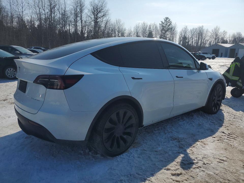 75509005 :رقم المزاد ، 7SAYGAEE5PF762666 vin ، 2023 Tesla Model Y مزاد بيع