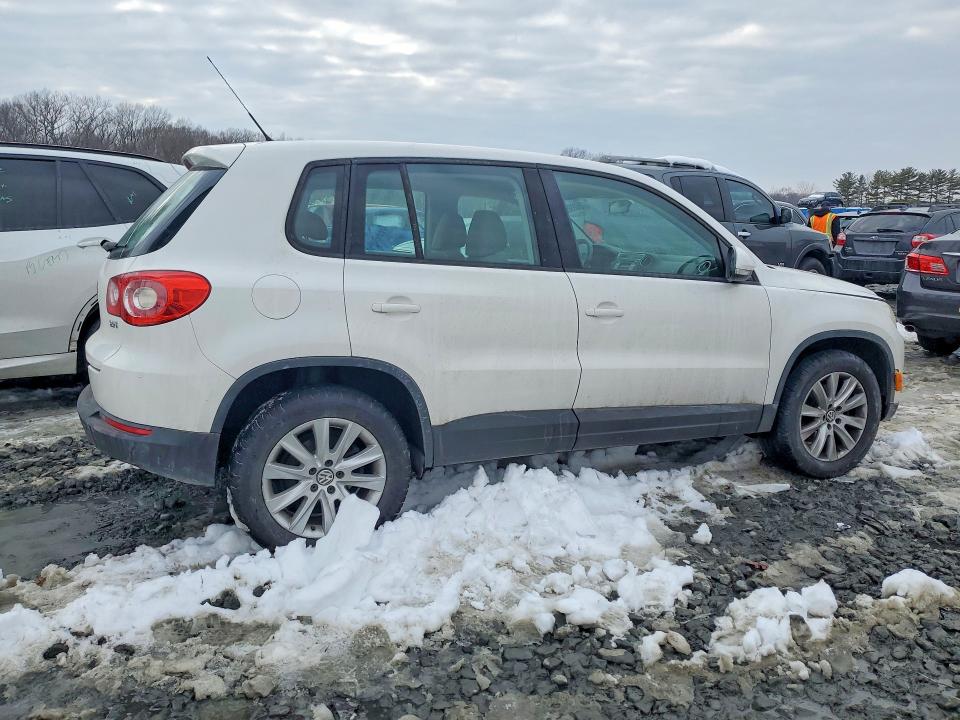 2009 Volkswagen Tiguan მანქანა იყიდება აუქციონზე, vin: WVGCV75N79W517653, აუქციონის ნომერი: 78089835