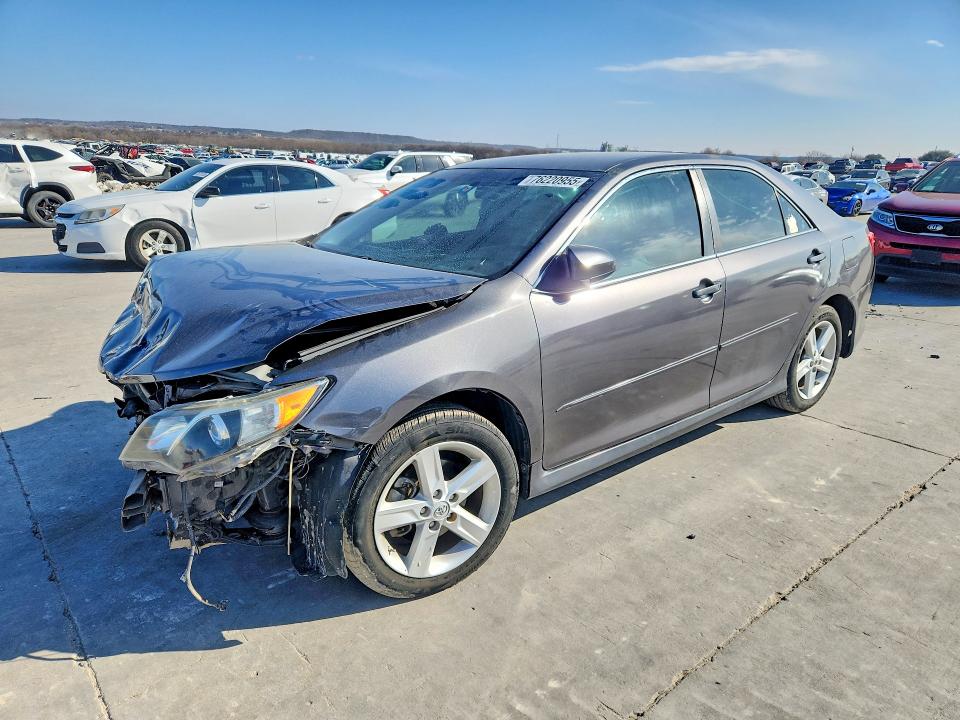 Продажа на аукционе авто 2014 Toyota Camry, vin: 4T1BF1FK0EU747633, номер лота: 76220955