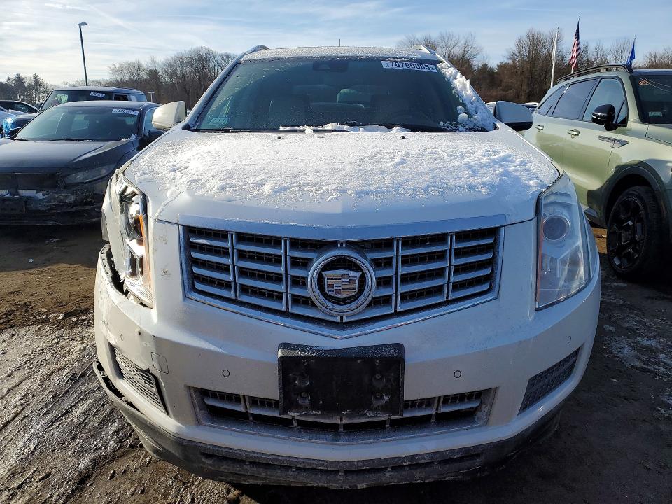 2015 Cadillac Srx მანქანა იყიდება აუქციონზე, vin: 3GYFNBE33FS584397, აუქციონის ნომერი: 76799885