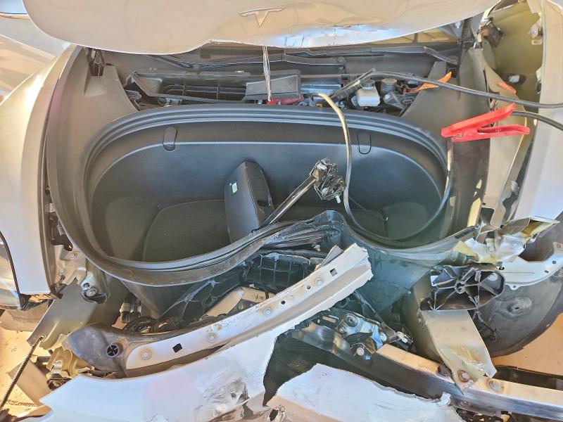 78830005 :رقم المزاد ، 5YJ3E1EB7JF096209 vin ، 2018 Tesla Model 3 مزاد بيع