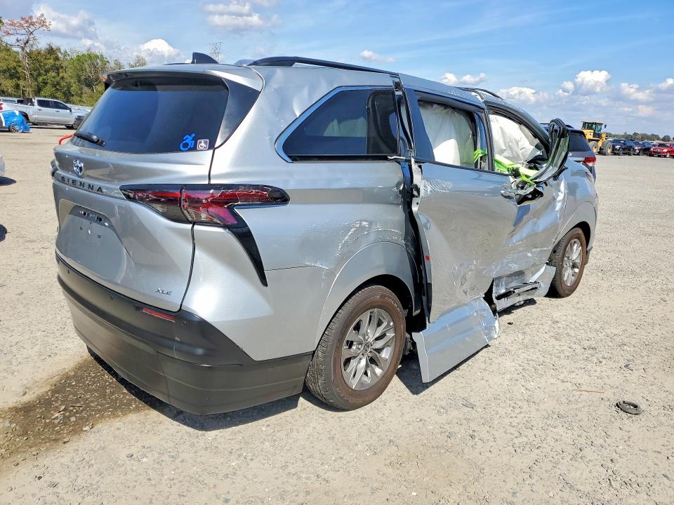 Aukcja sprzedaży 2025 Toyota Sienna, vin: 5TDJRKEC3SS267254, numer aukcji: 78506565