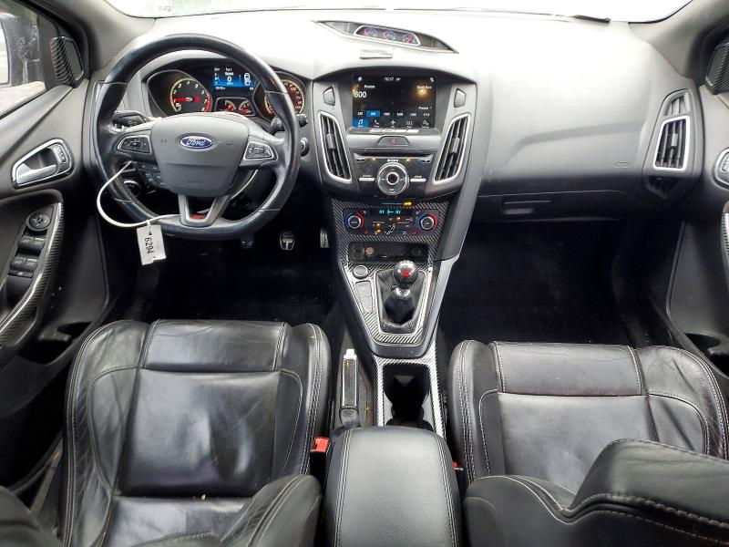 2016 Ford Focus მანქანა იყიდება აუქციონზე, vin: 1FADP3L92GL388677, აუქციონის ნომერი: 76587025