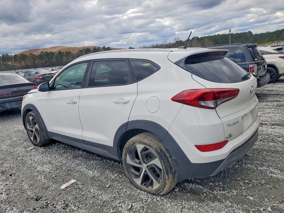 79274945 :رقم المزاد ، KM8J33A27GU250962 vin ، 2016 Hyundai Tucson مزاد بيع
