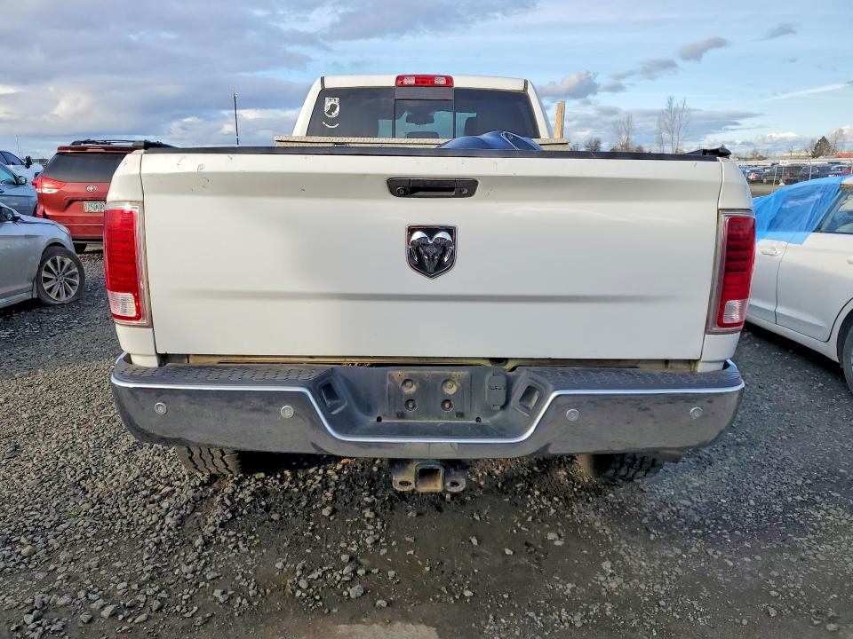76181795 :رقم المزاد ، 3C63R3JL7GG190468 vin ، 2016 Ram 3500 مزاد بيع