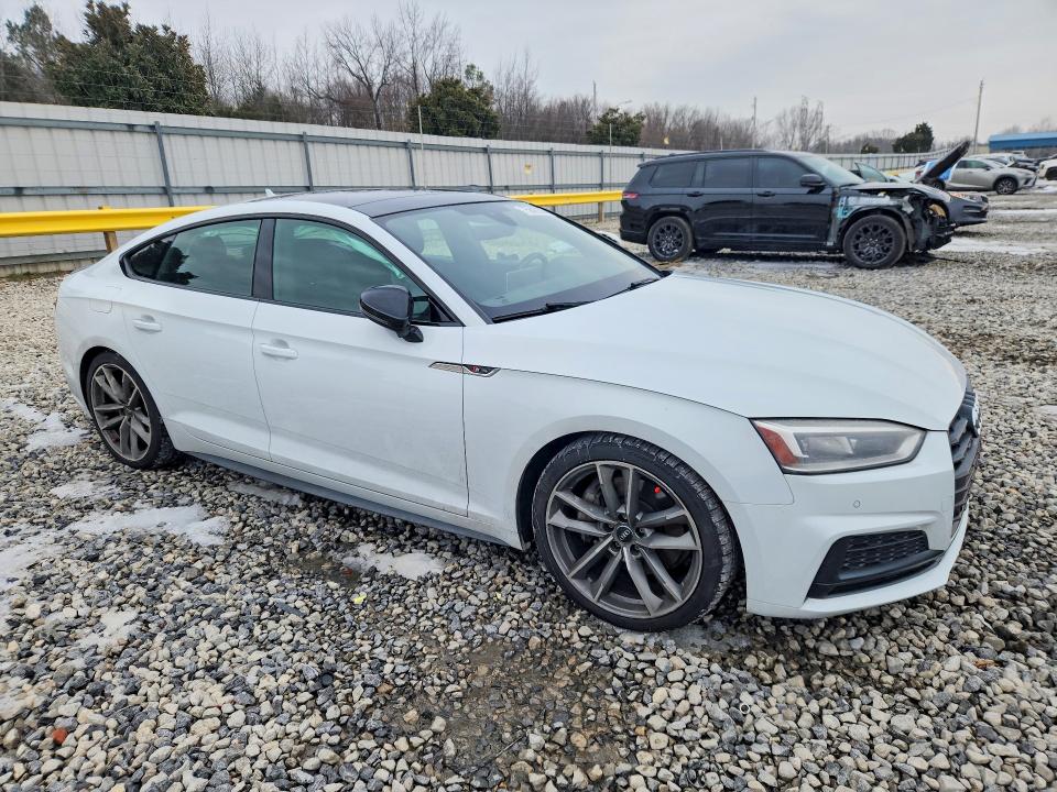 Продажа на аукционе авто 2019 Audi A5, vin: WAUENCF54KA093823, номер лота: 75943205