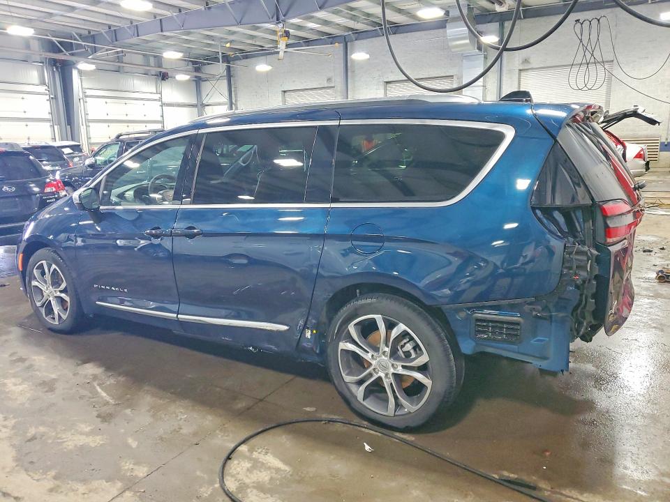 Продажа на аукционе авто 2025 Chrysler Pacifica, vin: 2C4RC1PG5SR542274, номер лота: 78144355
