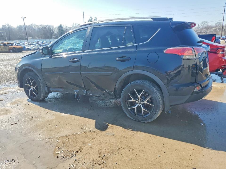 Продажа на аукционе авто 2018 Toyota Rav4, vin: 2T3JFREV0JW806526, номер лота: 76639975