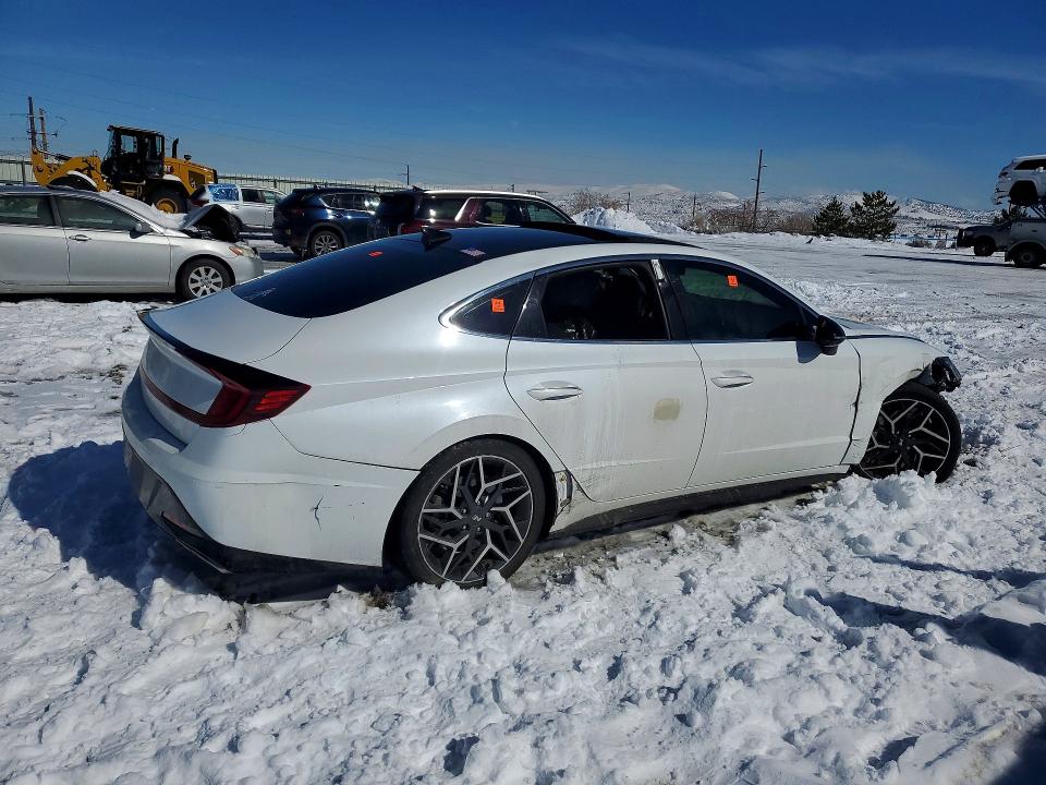 77770725 :رقم المزاد ، 5NPEK4JC0MH110510 vin ، 2021 Hyundai Sonata مزاد بيع