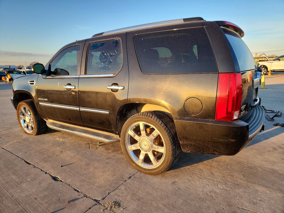 76487565 :رقم المزاد ، 1GYUKAEF5AR249769 vin ، 2010 Cadillac Escalade مزاد بيع