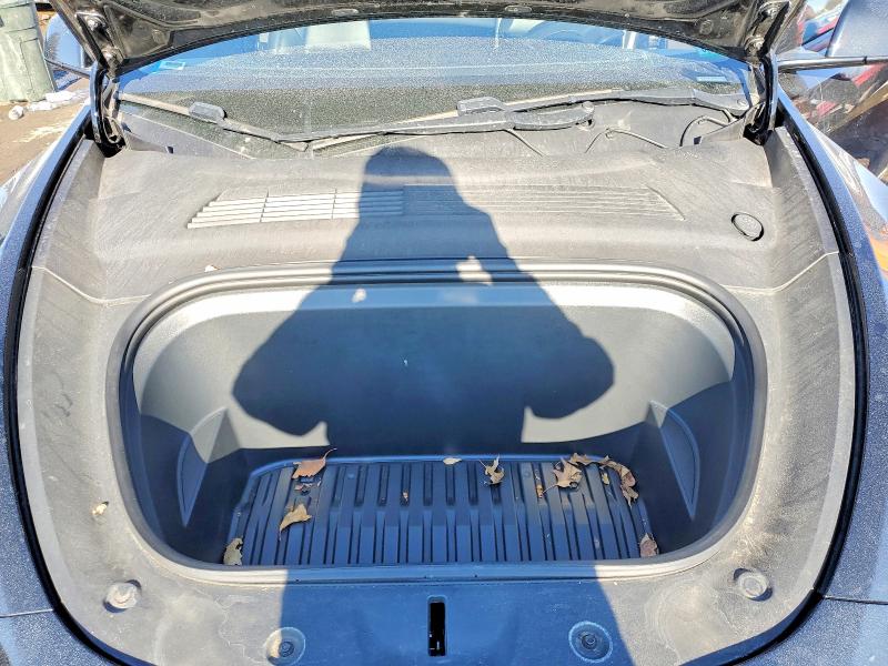 75887395 :رقم المزاد ، 5YJYGDEE3LF045403 vin ، 2020 Tesla Model Y مزاد بيع