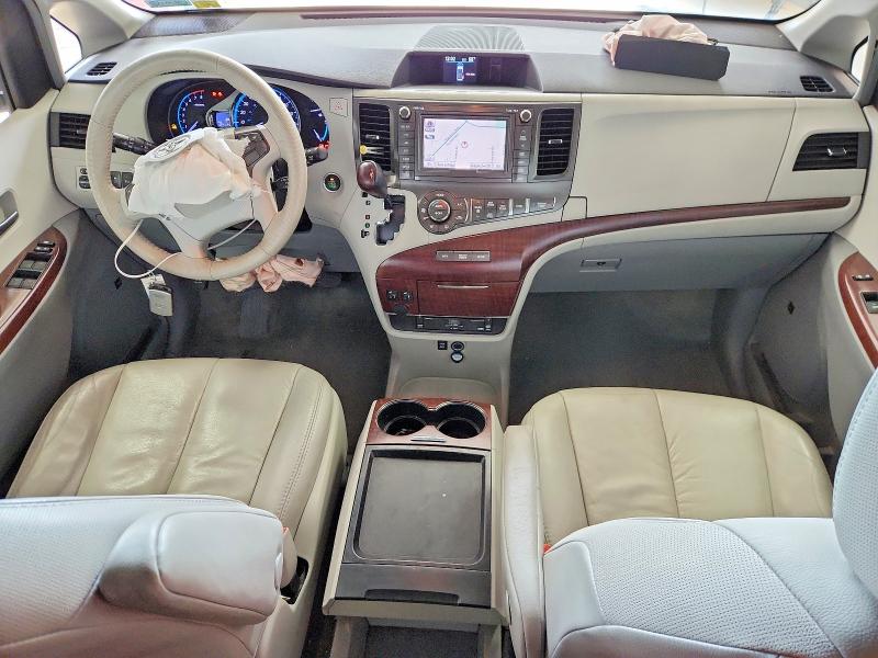 2011 Toyota Sienna მანქანა იყიდება აუქციონზე, vin: 5TDDK3DC6BS029911, აუქციონის ნომერი: 79528885