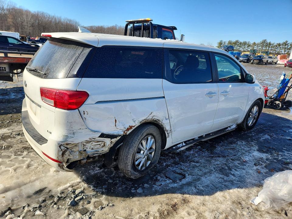 2018 Kia Sedona Lx მანქანა იყიდება აუქციონზე, vin: KNDMB5C18J6381981, აუქციონის ნომერი: 73384265