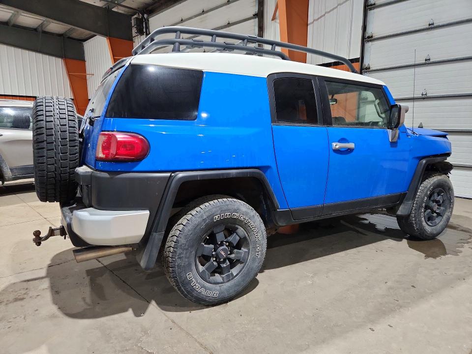 2007 Toyota Fj Cruiser მანქანა იყიდება აუქციონზე, vin: JTEBU11F470007058, აუქციონის ნომერი: 76342465
