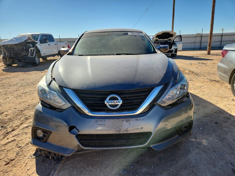 76653075 :رقم المزاد ، 1N4AL3AP8JC105576 vin ، 2018 Nissan Altima مزاد بيع