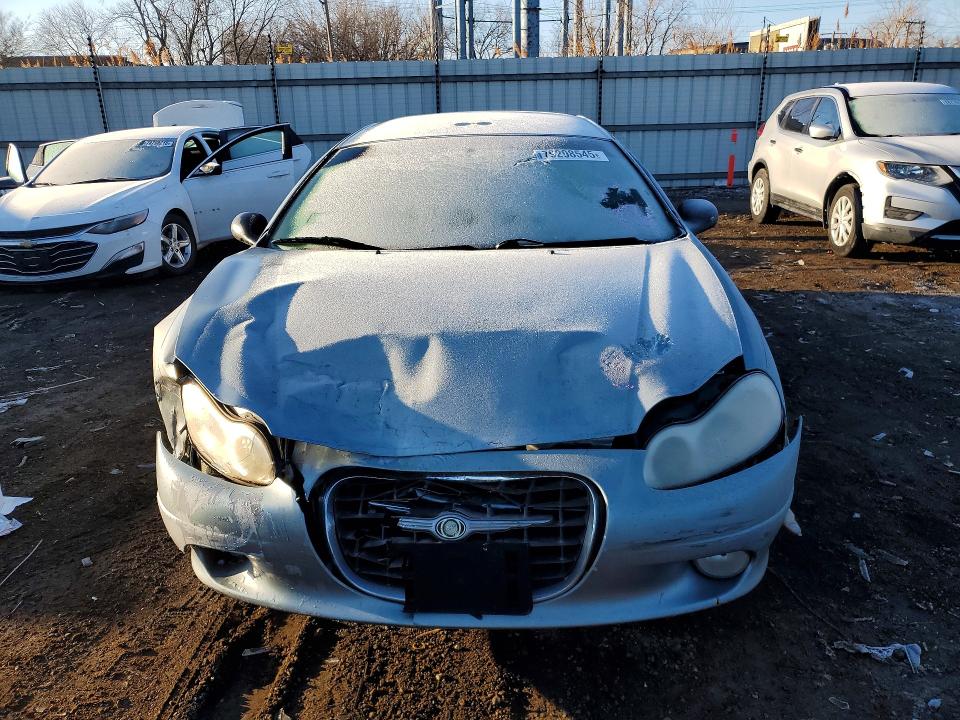 2004 Chrysler Concorde მანქანა იყიდება აუქციონზე, vin: 2C3HD36M34H695454, აუქციონის ნომერი: 79298545