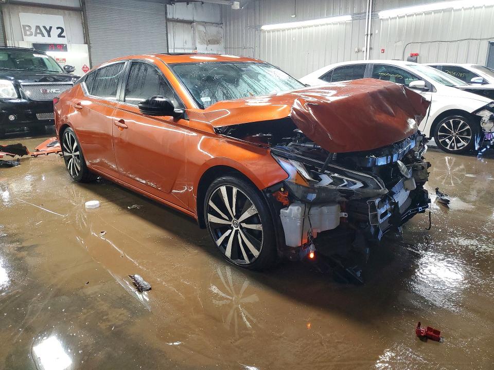 75213525 :رقم المزاد ، 1N4BL4CV8KC234845 vin ، 2019 Nissan Altima مزاد بيع