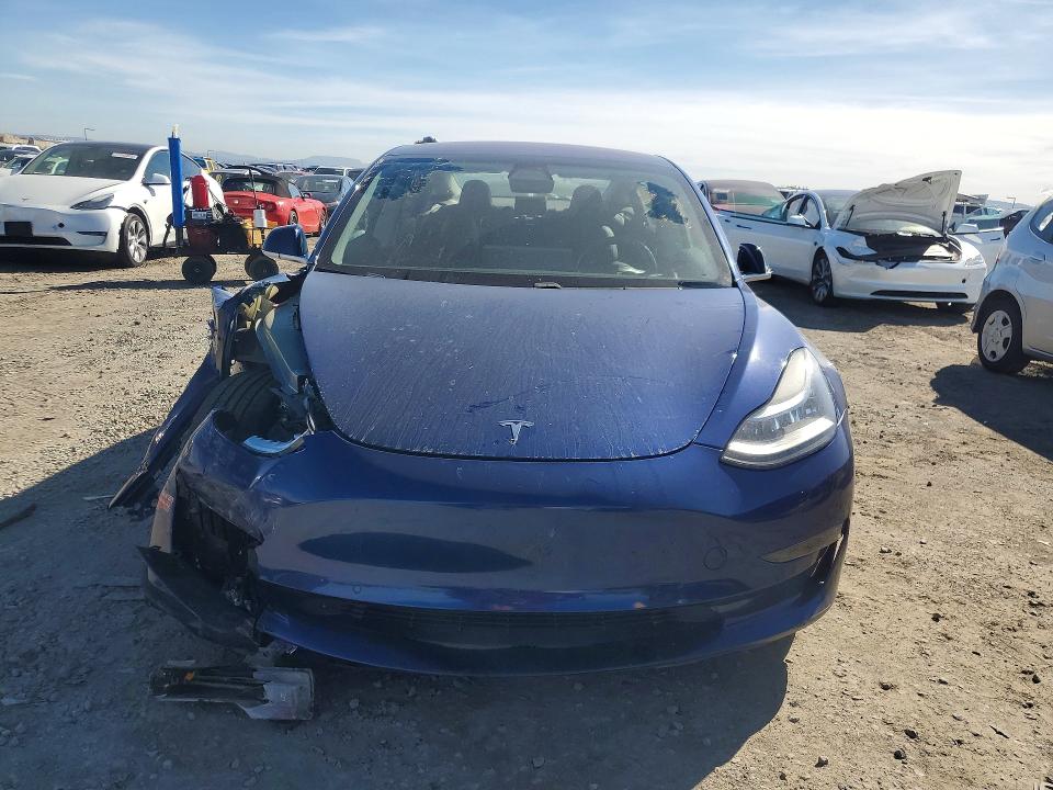Продажа на аукционе авто 2018 Tesla Model 3, vin: 5YJ3E1EA9JF042806, номер лота: 78484925