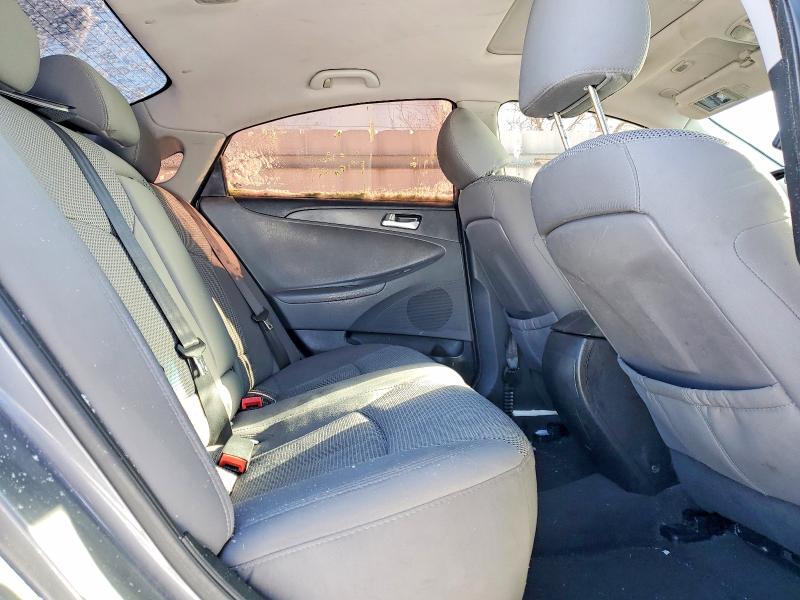 75680915 :رقم المزاد ، 5NPEB4AC9CH325480 vin ، 2012 Hyundai Sonata مزاد بيع