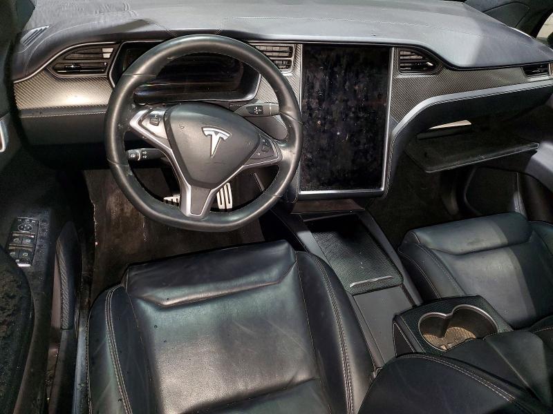 75558785 :رقم المزاد ، 5YJXCBE4XKF190830 vin ، 2019 Tesla Model X مزاد بيع
