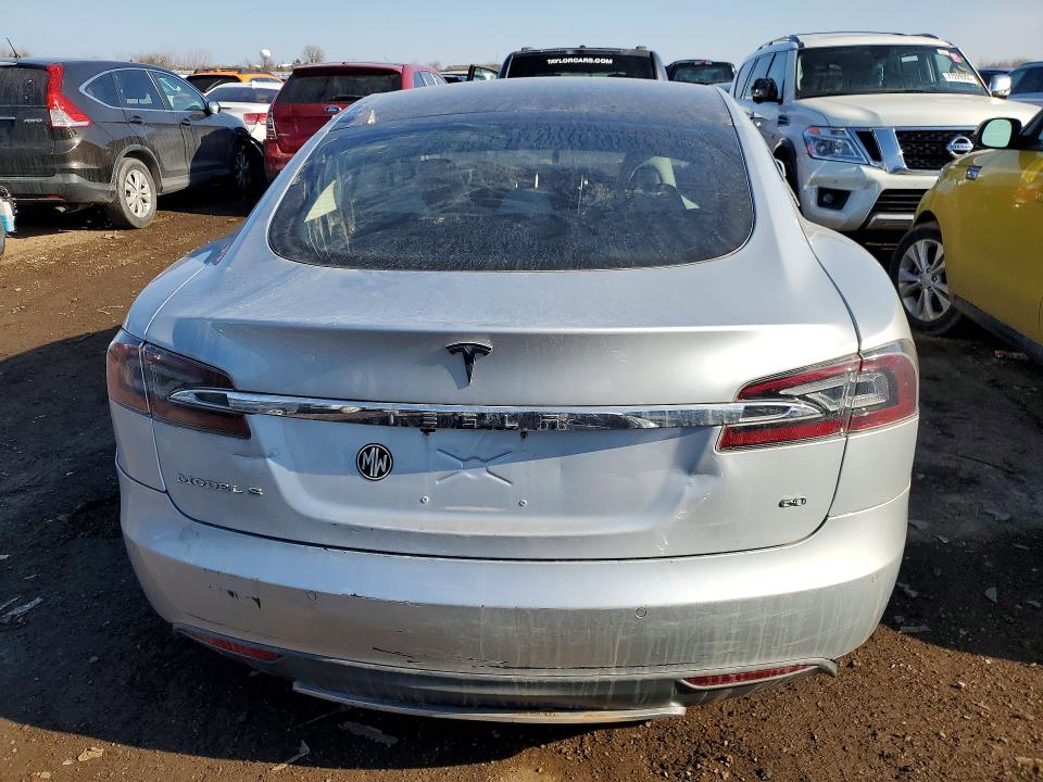Продажа на аукционе авто 2014 Tesla Model S, vin: 5YJSA1S19EFP36445, номер лота: 77226265