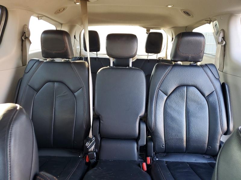77212965 :رقم المزاد ، 2C4RC1BG6HR516315 vin ، 2017 Chrysler Pacifica مزاد بيع