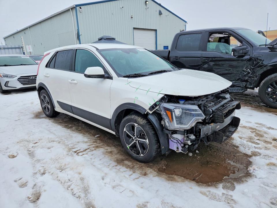 2025 Kia Niro მანქანა იყიდება აუქციონზე, vin: KNDCP3LE4S5272963, აუქციონის ნომერი: 76516205
