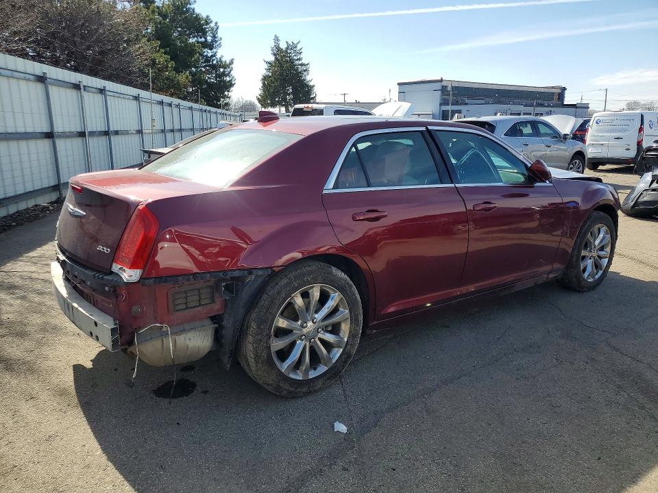 Продажа на аукционе авто 2017 Chrysler 300, vin: 2C3CCARGXHH521913, номер лота: 79009895