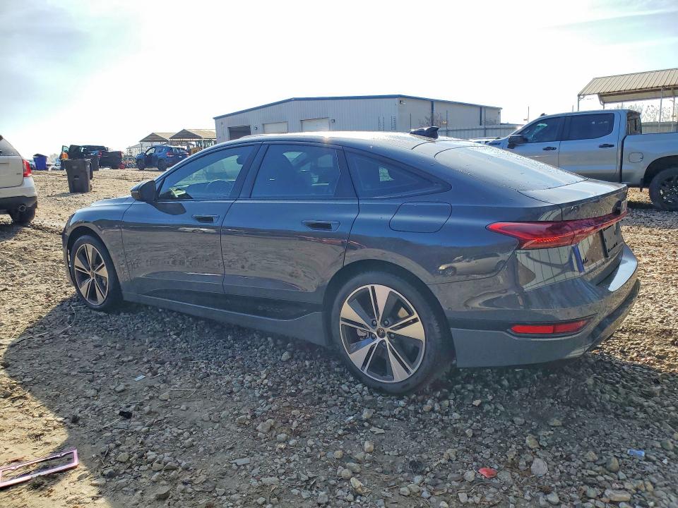 Aukcja sprzedaży 2025 Audi A6 E-tron, vin: WAU2CAGH6SA017865, numer aukcji: 75999795
