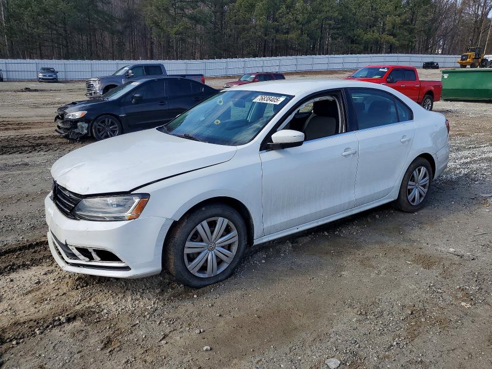 2017 Volkswagen Jetta მანქანა იყიდება აუქციონზე, vin: 3VW2B7AJ9HM225641, აუქციონის ნომერი: 76838405